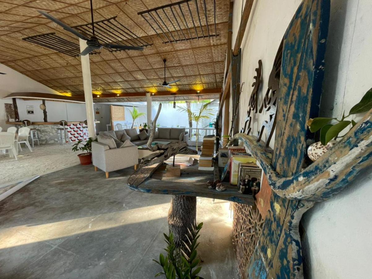 Dhiffushi Island Villa Kültér fotó