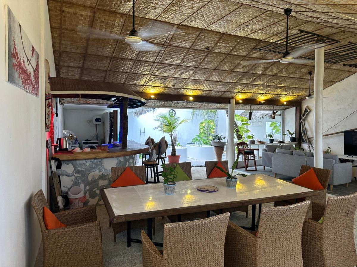 Dhiffushi Island Villa Kültér fotó