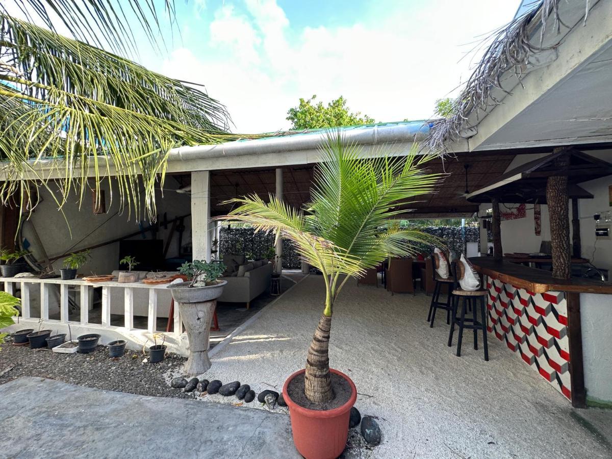Dhiffushi Island Villa Kültér fotó