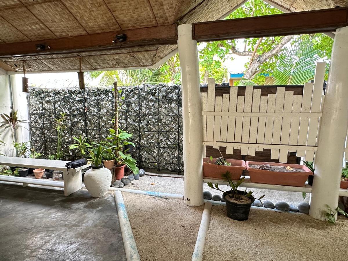 Dhiffushi Island Villa Kültér fotó